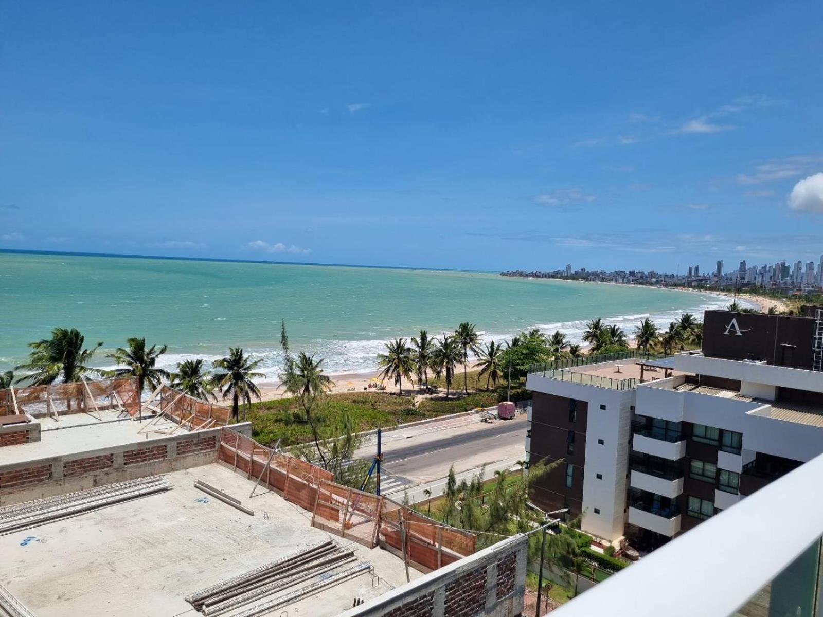 Confortavel Flat Com Piscina De Borda Infinita Na Cobertura Cabedelo Exteriér fotografie