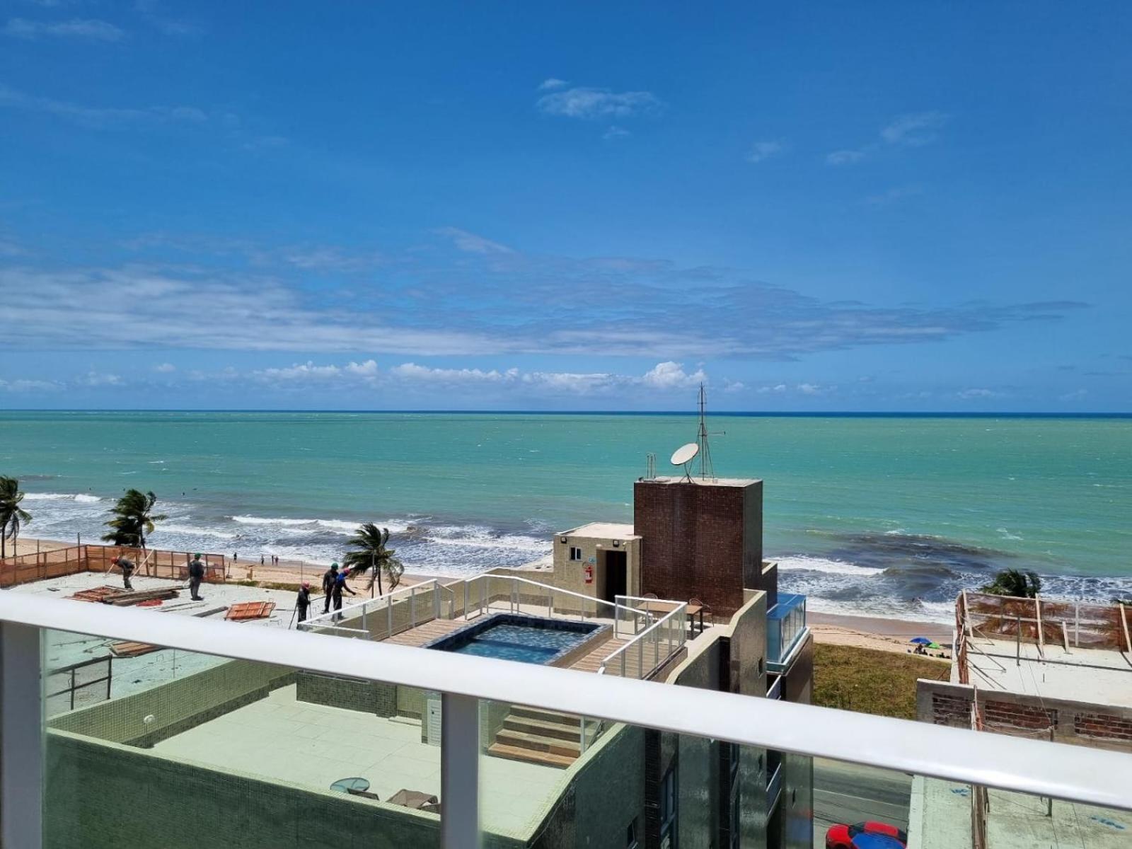 Confortavel Flat Com Piscina De Borda Infinita Na Cobertura Cabedelo Exteriér fotografie
